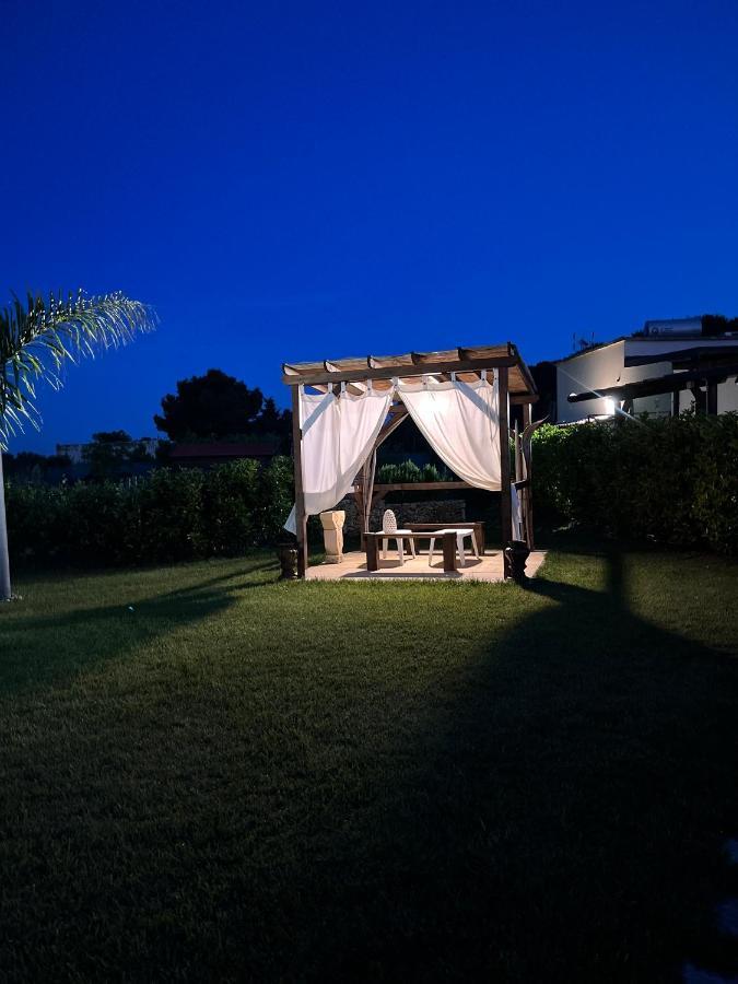 A Lu Fanizza Bed and Breakfast Cutrofiano Exteriör bild